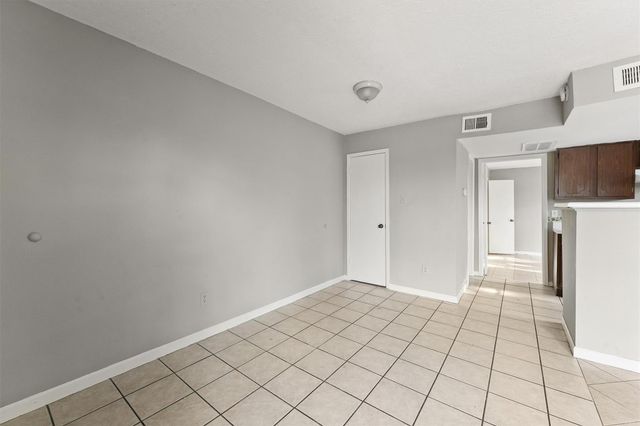 8342 Baker Drive B, Houston, TX 77017