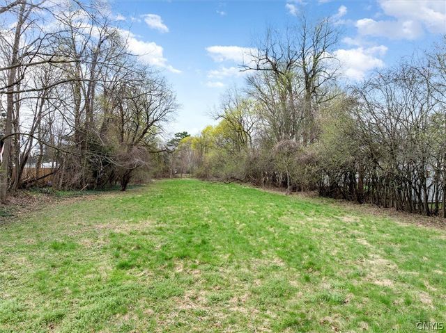 203 French Road, Utica, NY 13502