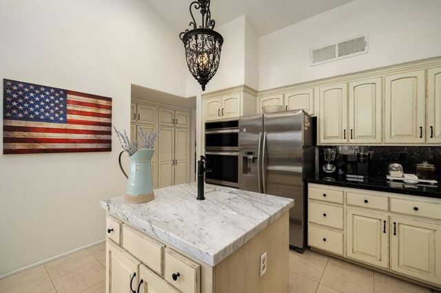 79880 Pecan, La Quinta, CA 92253