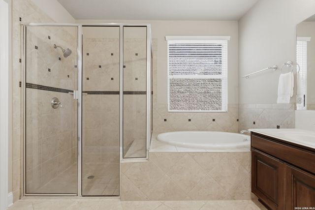 3011 HANFRO WAY, San Antonio, TX 78251