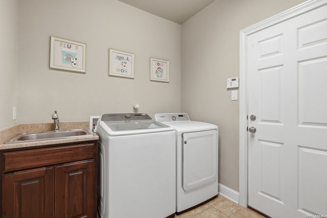 3011 HANFRO WAY, San Antonio, TX 78251