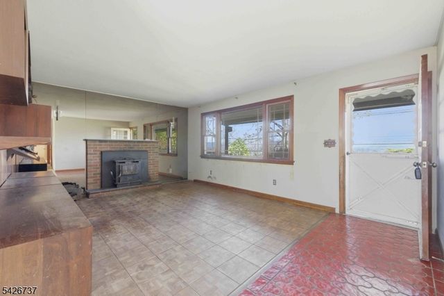 117 Linaberry Rd, Knowlton Twp., NJ 07832