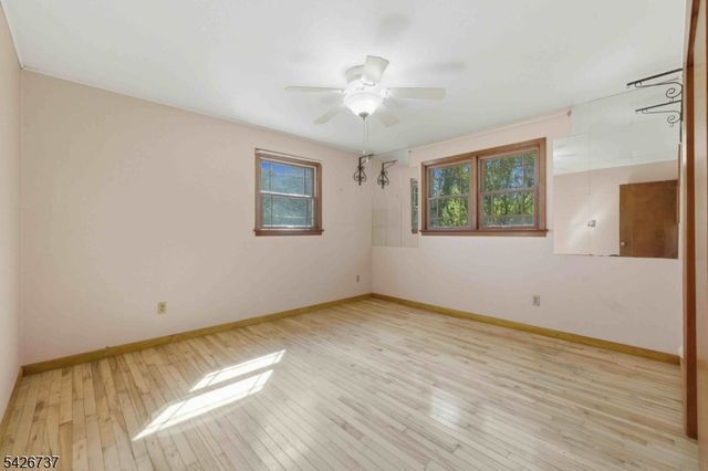 117 Linaberry Rd, Knowlton Twp., NJ 07832