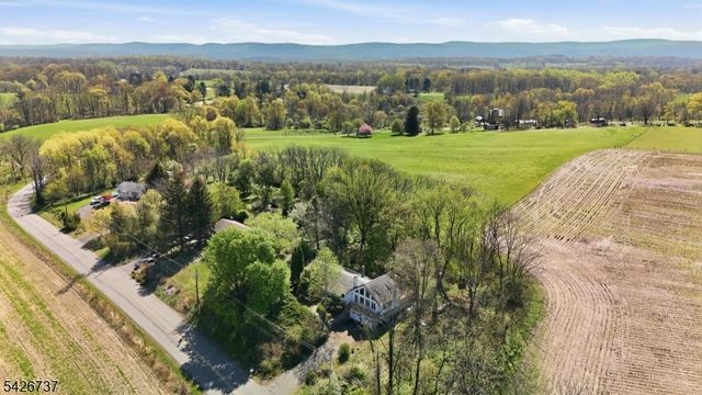 117 Linaberry Rd, Knowlton Twp., NJ 07832