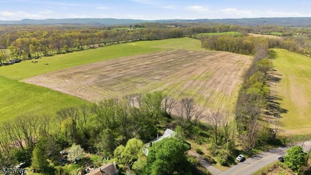 117 Linaberry Rd, Knowlton Twp., NJ 07832