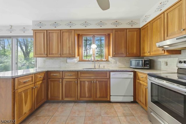 117 Linaberry Rd, Knowlton Twp., NJ 07832