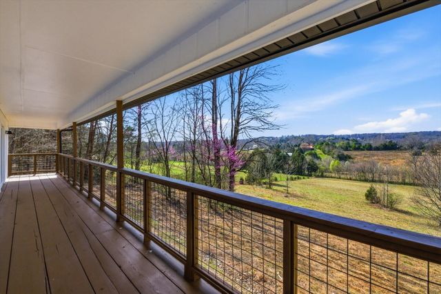 141 County Road 112, Athens, TN 37303