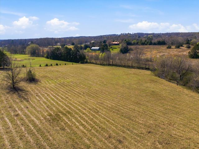 141 County Road 112, Athens, TN 37303