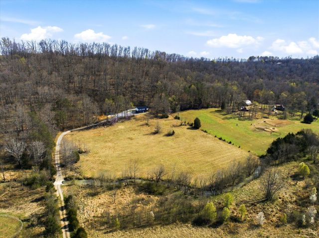 141 County Road 112, Athens, TN 37303