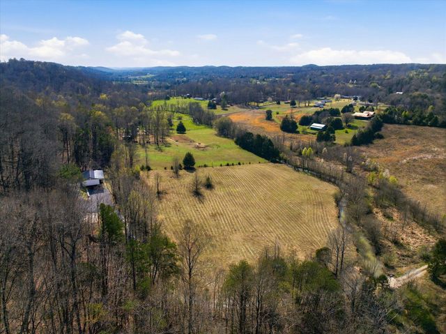 141 County Road 112, Athens, TN 37303