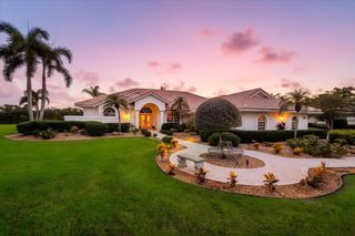 8329 EAGLE LAKE DRIVE, Sarasota, FL 34241