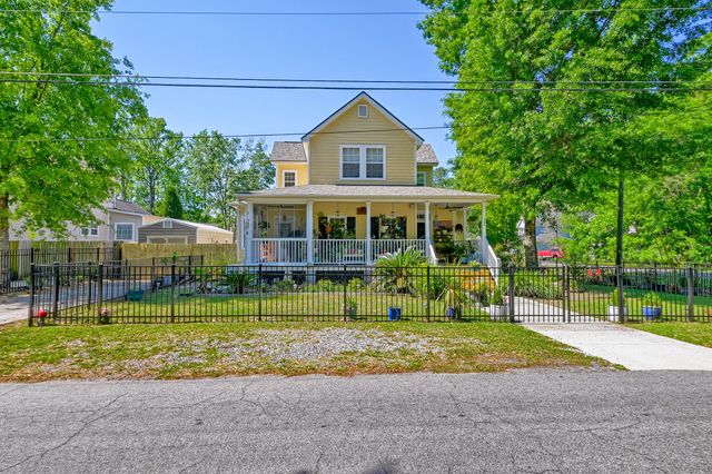 202 W Pine Street, Summerville, SC 29485