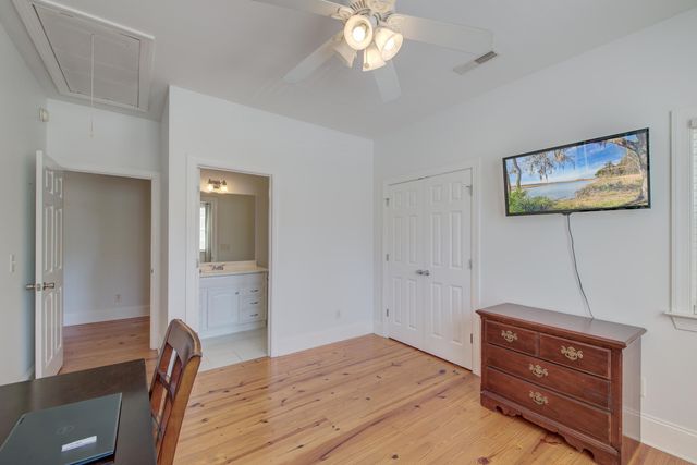 202 W Pine Street, Summerville, SC 29485