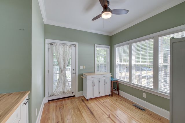 202 W Pine Street, Summerville, SC 29485