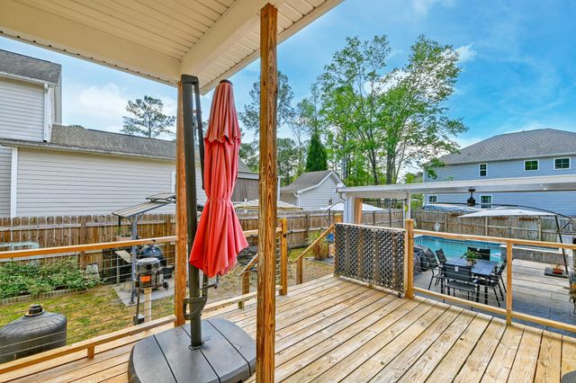 202 W Pine Street, Summerville, SC 29485
