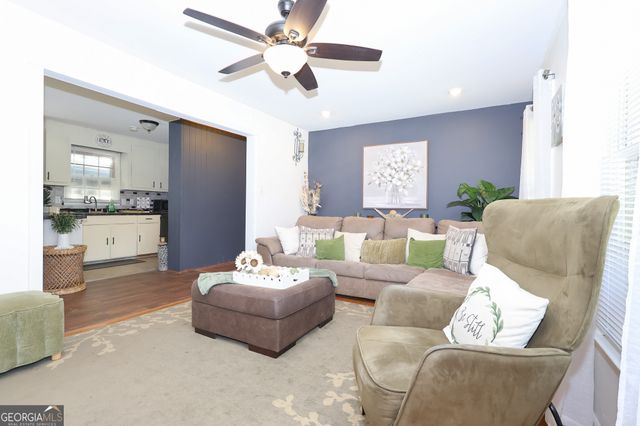 115 Glendale Court, Warner Robins, GA 31088