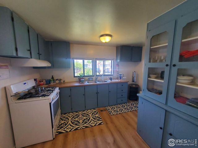 221 W 57th St A27, Loveland, CO 80538