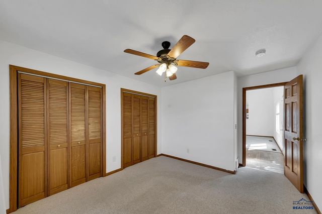 2546 SMITH AVE, Rapid City, SD 57701