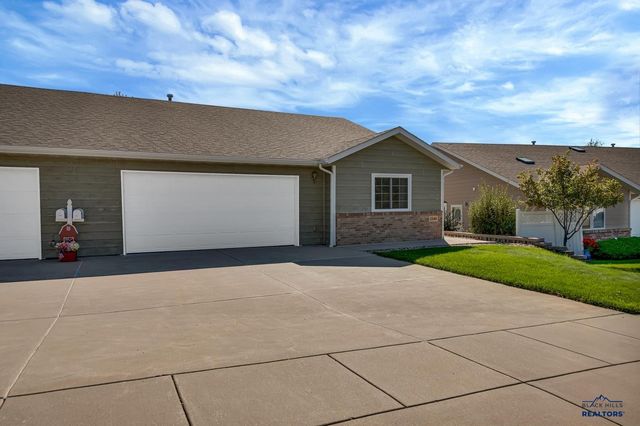 2546 SMITH AVE, Rapid City, SD 57701