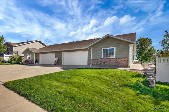 2546 SMITH AVE, Rapid City, SD 57701