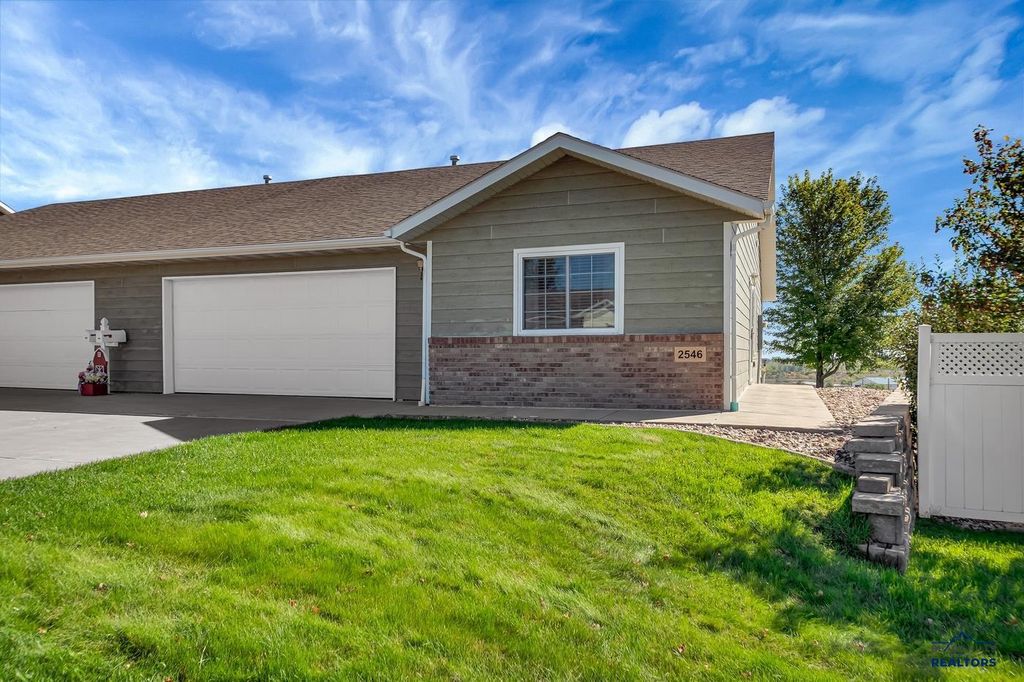 2546 SMITH AVE, Rapid City, SD 57701