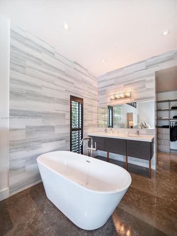 1540 Cleveland Road, Miami Beach, FL 33141
