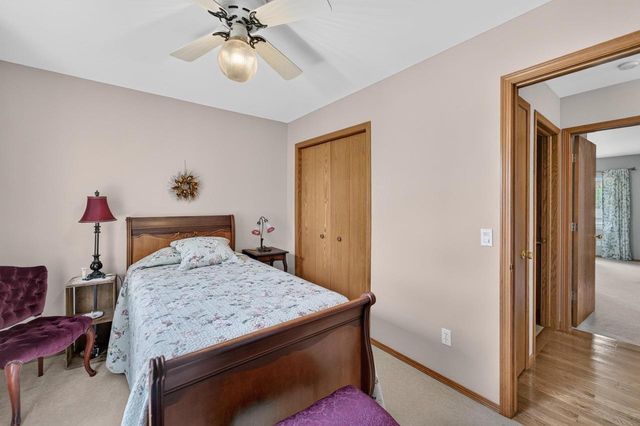 837 Vista Ridge Drive, Mount Horeb, WI 53572