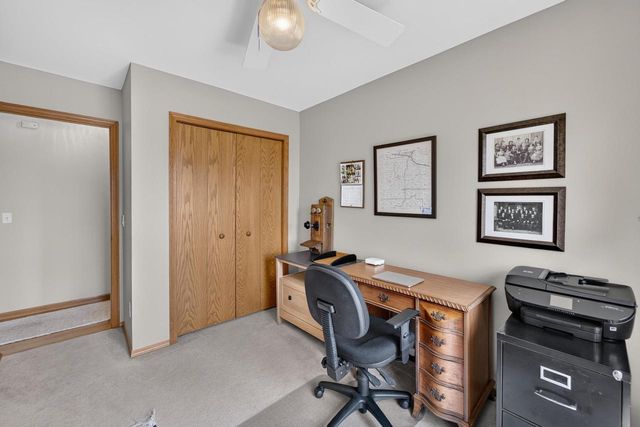 837 Vista Ridge Drive, Mount Horeb, WI 53572