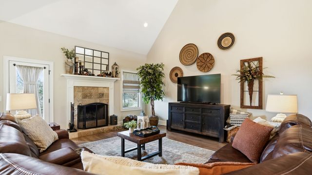 4282 Coles Ferry Pike, Lebanon, TN 37087