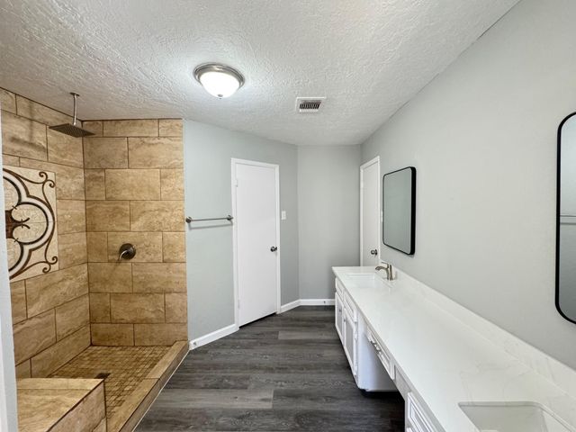 3215 Falling Brook Drive, Kingwood, TX 77345
