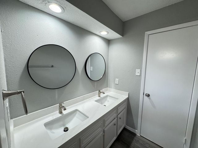 3215 Falling Brook Drive, Kingwood, TX 77345