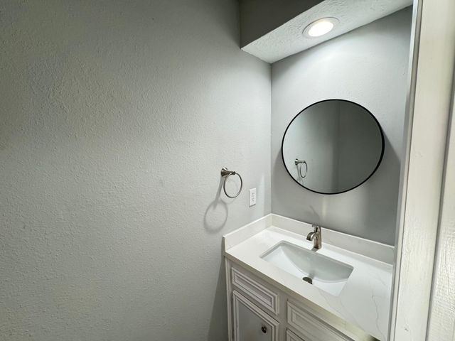 3215 Falling Brook Drive, Kingwood, TX 77345