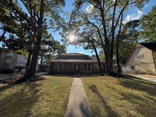 3215 Falling Brook Drive, Kingwood, TX 77345