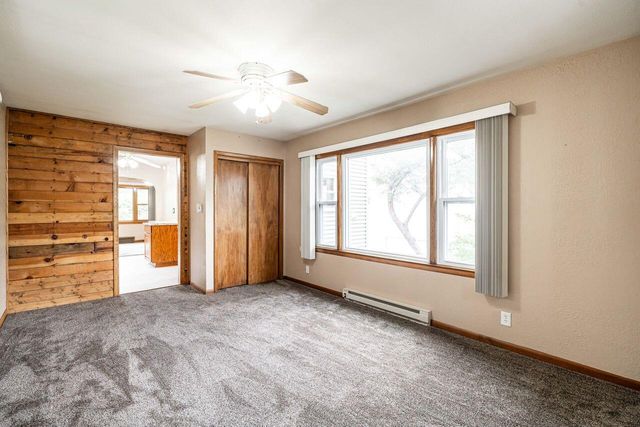 3535 S Pine AVENUE, Milwaukee, WI 53207