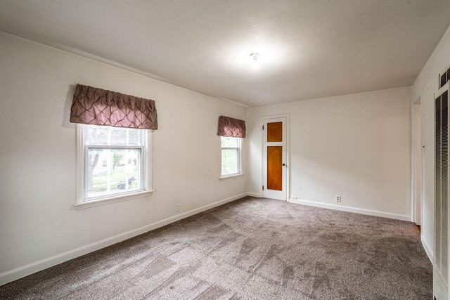3535 S Pine AVENUE, Milwaukee, WI 53207