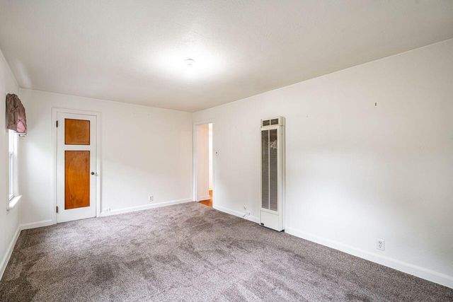 3535 S Pine AVENUE, Milwaukee, WI 53207