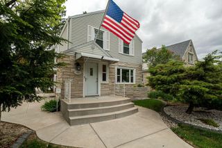 3535 S Pine AVENUE, Milwaukee, WI 53207