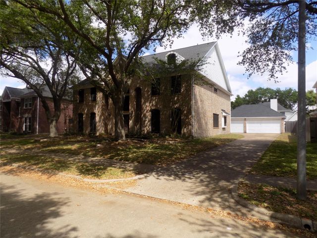 2206 Spanish Forest Lane, Richmond, TX 77406