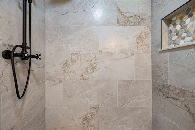 484 Mountain Stream Lane, Lakemont, SC 30552