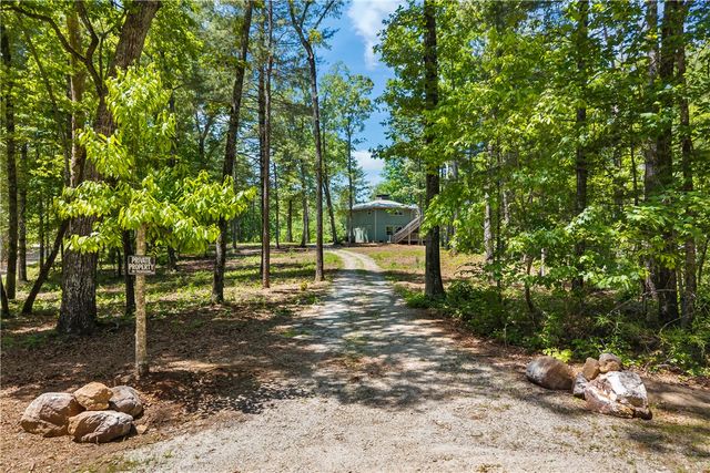 484 Mountain Stream Lane, Lakemont, SC 30552