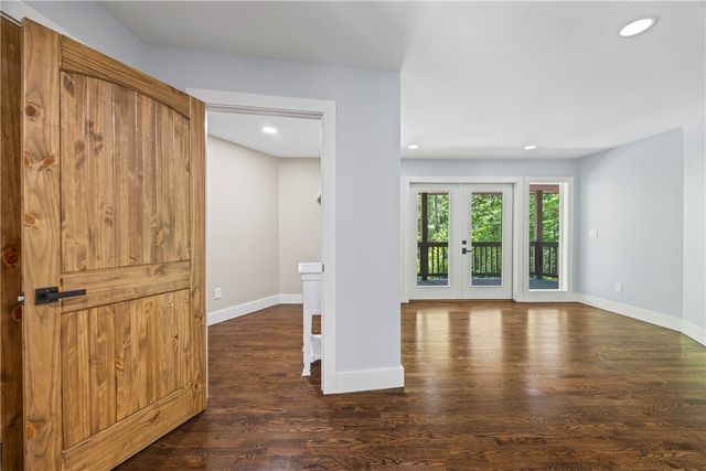 484 Mountain Stream Lane, Lakemont, SC 30552