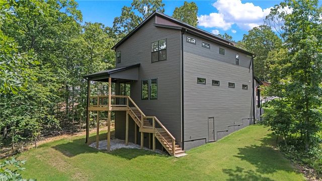30 Cromer Drive, Bella Vista, AR 72715