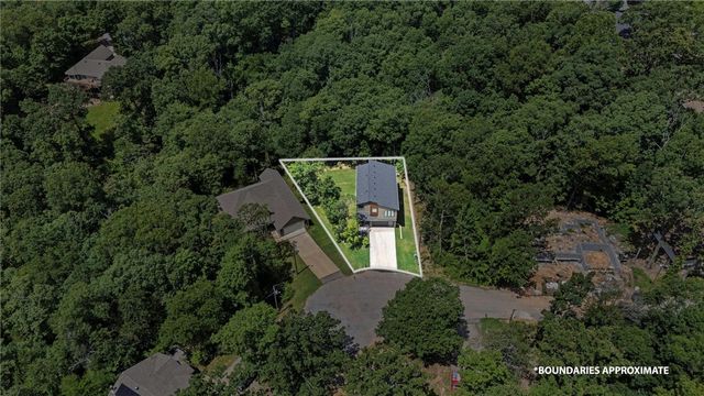 30 Cromer Drive, Bella Vista, AR 72715