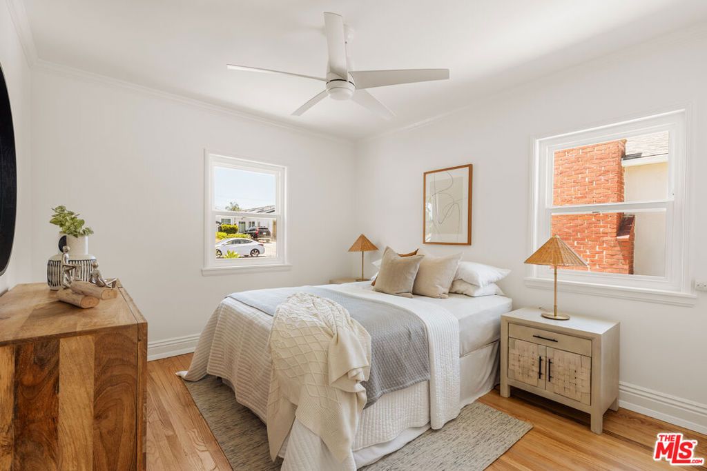 Image 17 of property listing at 8316 Westlawn Avenue, Los Angeles, CA 90045