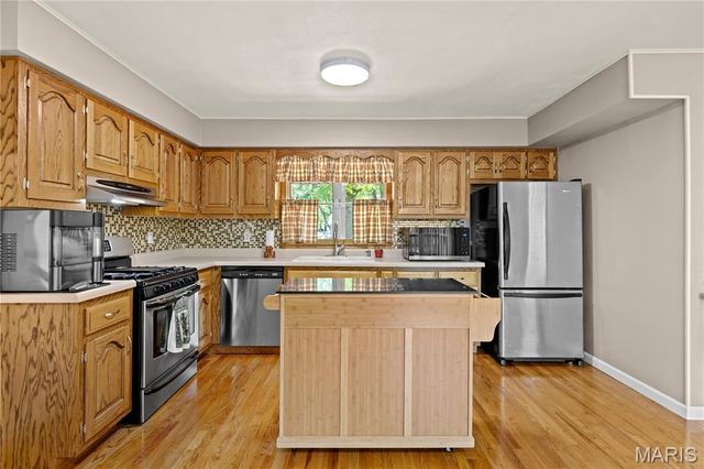 5 Magnolia Drive, Moro, IL 62067