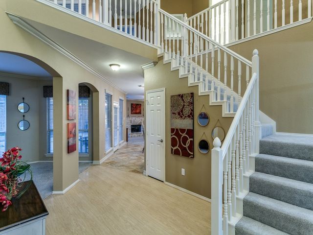 901 Sugarberry Lane, Flower Mound, TX 75028