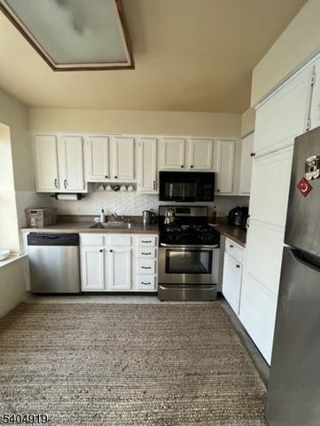 201 Broadmoor-3 3, Union Twp., NJ 07083