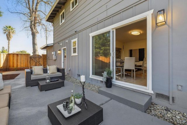 3352 Villa Robleda Drive, Mountain View, CA 94040