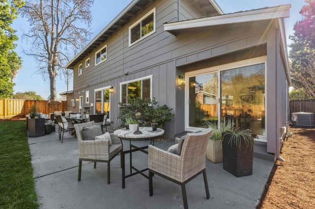 3352 Villa Robleda Drive, Mountain View, CA 94040