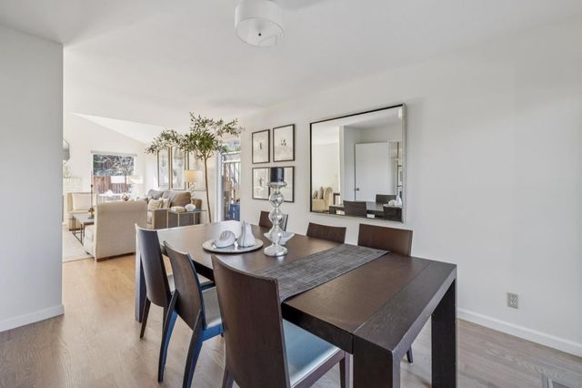 3352 Villa Robleda Drive, Mountain View, CA 94040